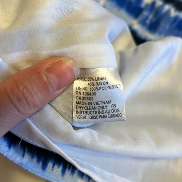 Tahari by Arthur Levine Batique Sleeveless Dress - Picture 7 of 7